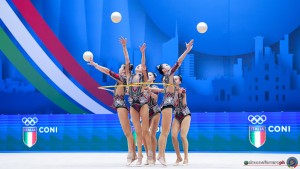 aa q group chn   peoples republic of china sfe09528 copia simone ferraro ph